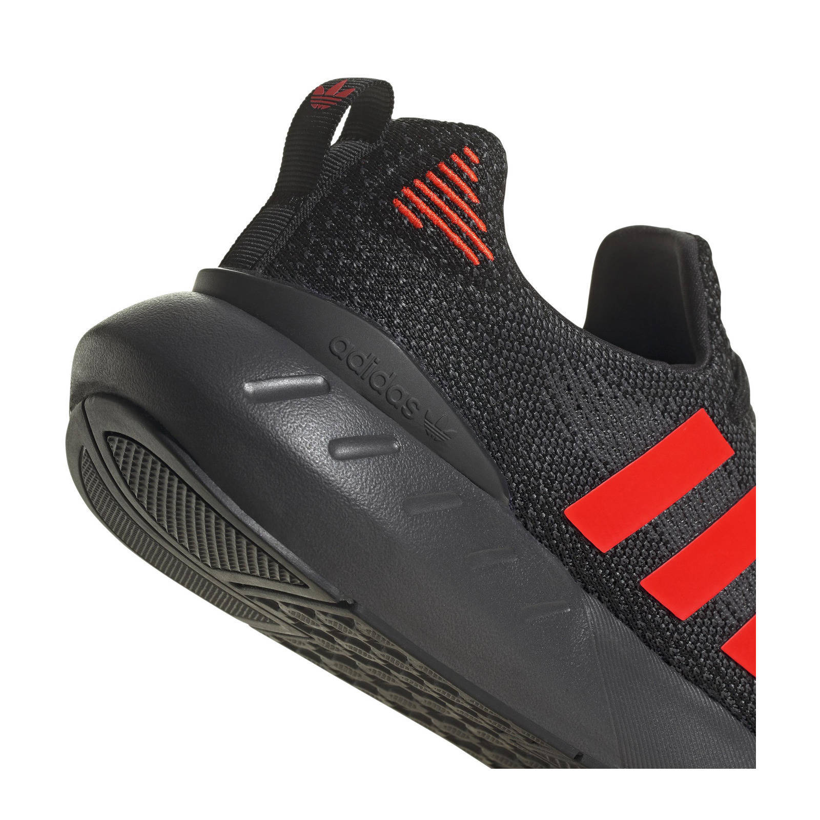 Adidas originals swift 2025 run red and black