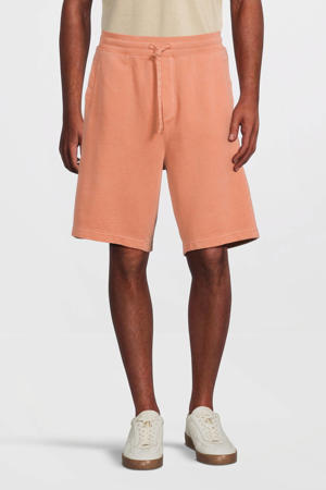 relaxed short open orange