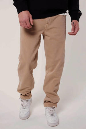 loose fit jeans sand
