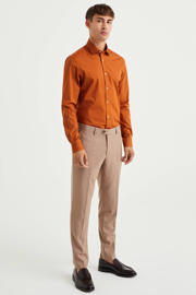 thumbnail: Bruine heren WE Fashion slim fit overhemd van katoen met lange mouwen en klassieke kraag