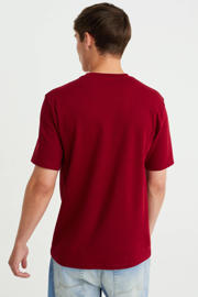 thumbnail: WE Fashion slim fit T-shirt met logo dried tomato