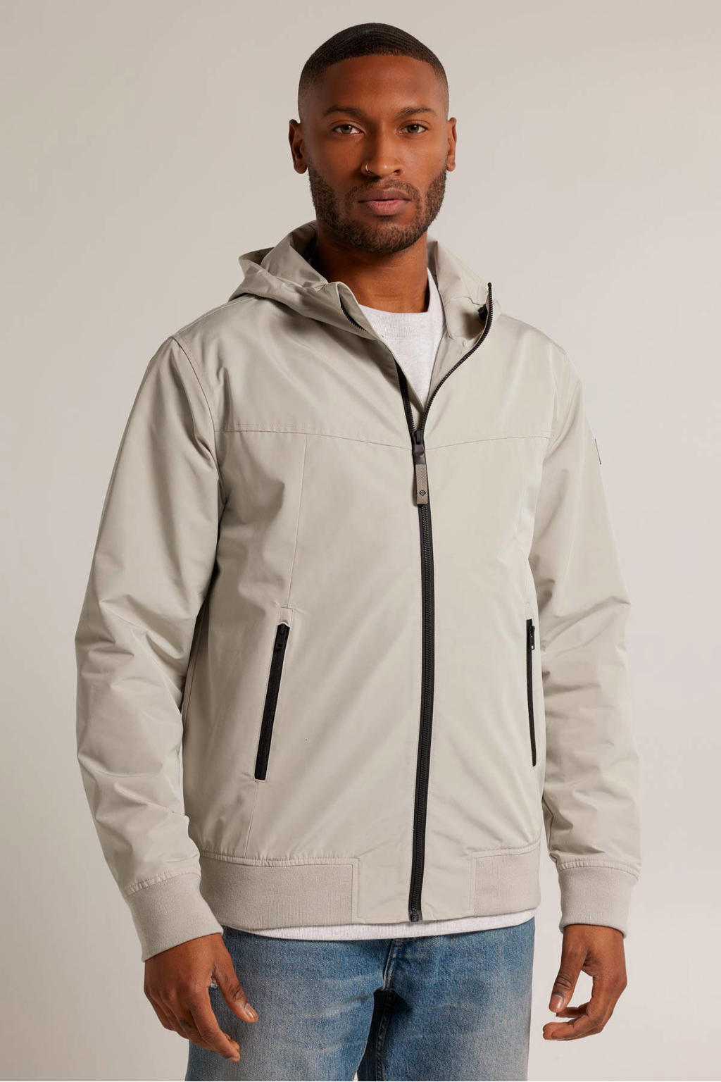 Zandkleurige heren America Today jas van polyester met effen, lange mouwen, capuchon en ritssluiting
