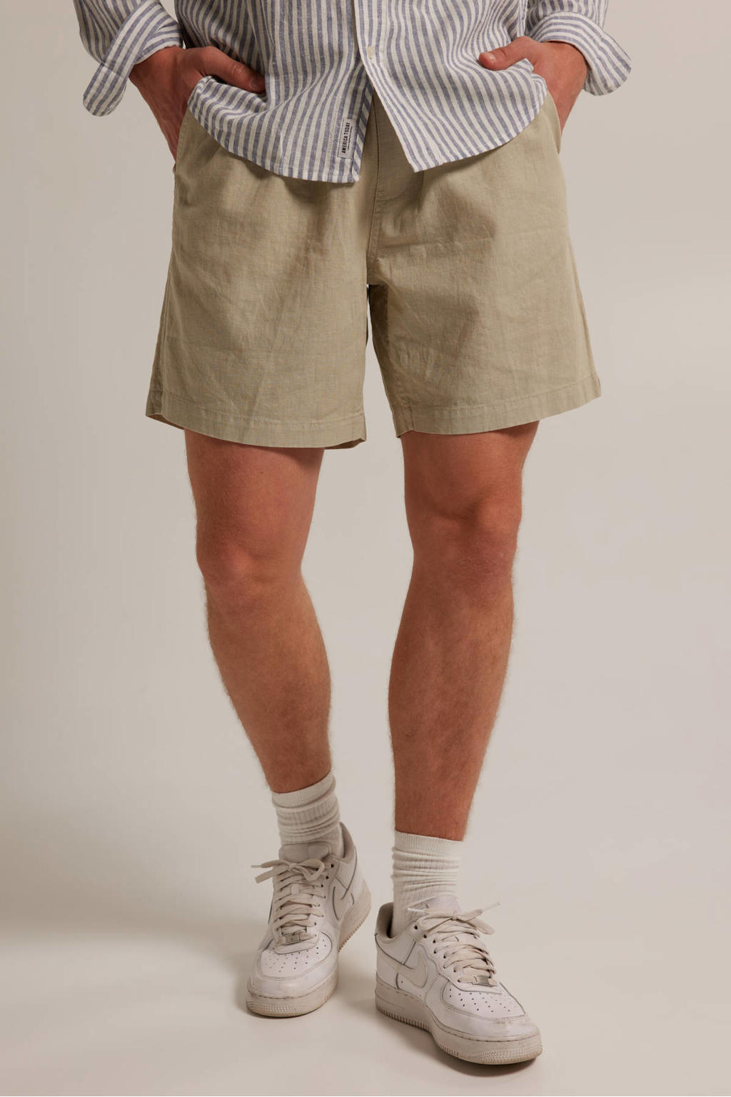 America Today regular fit short beige