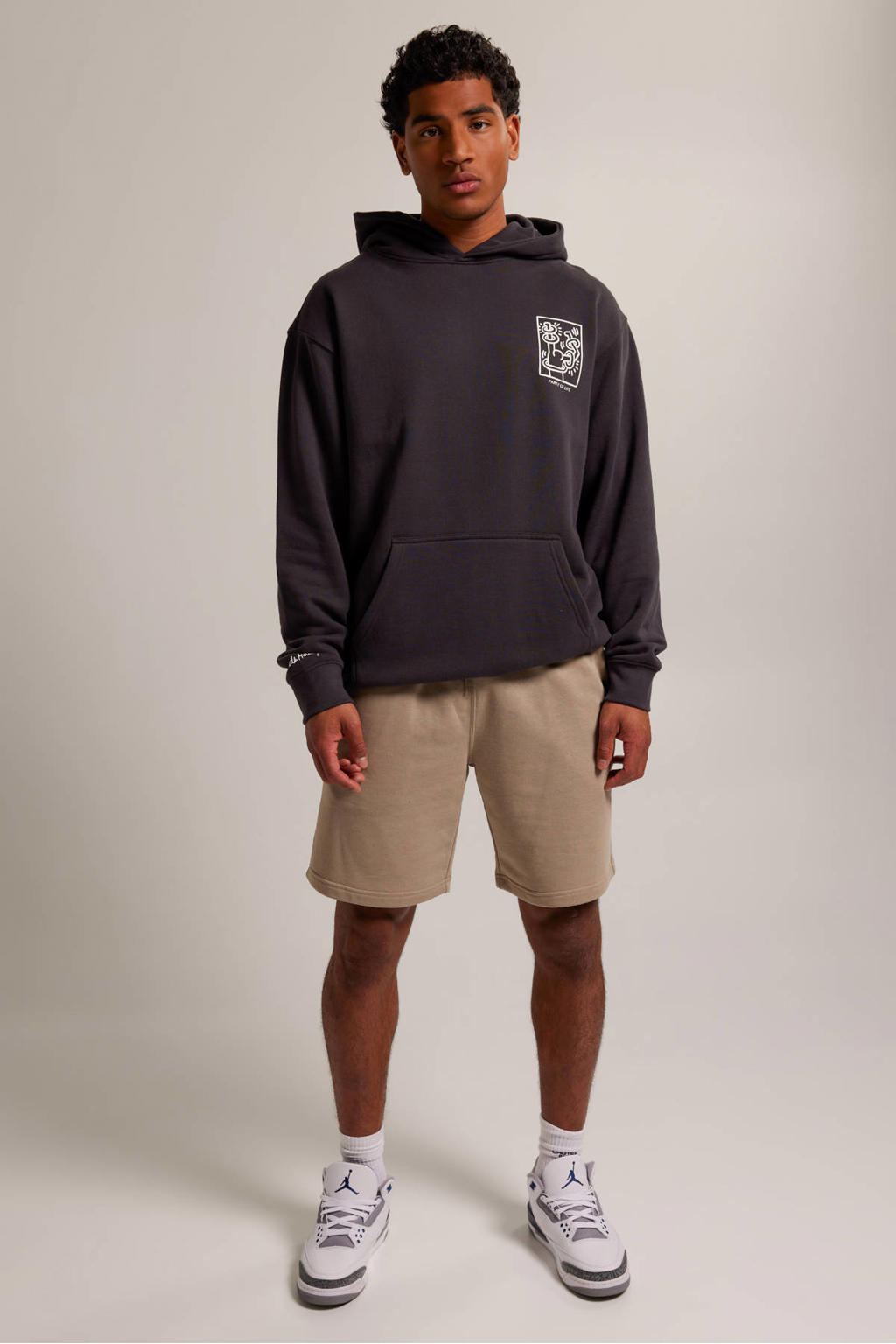 America Today regular fit short Sevan met logo kaki