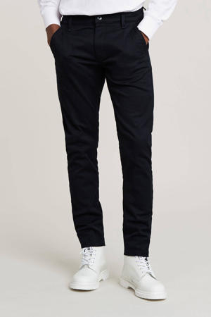 skinny chino salute