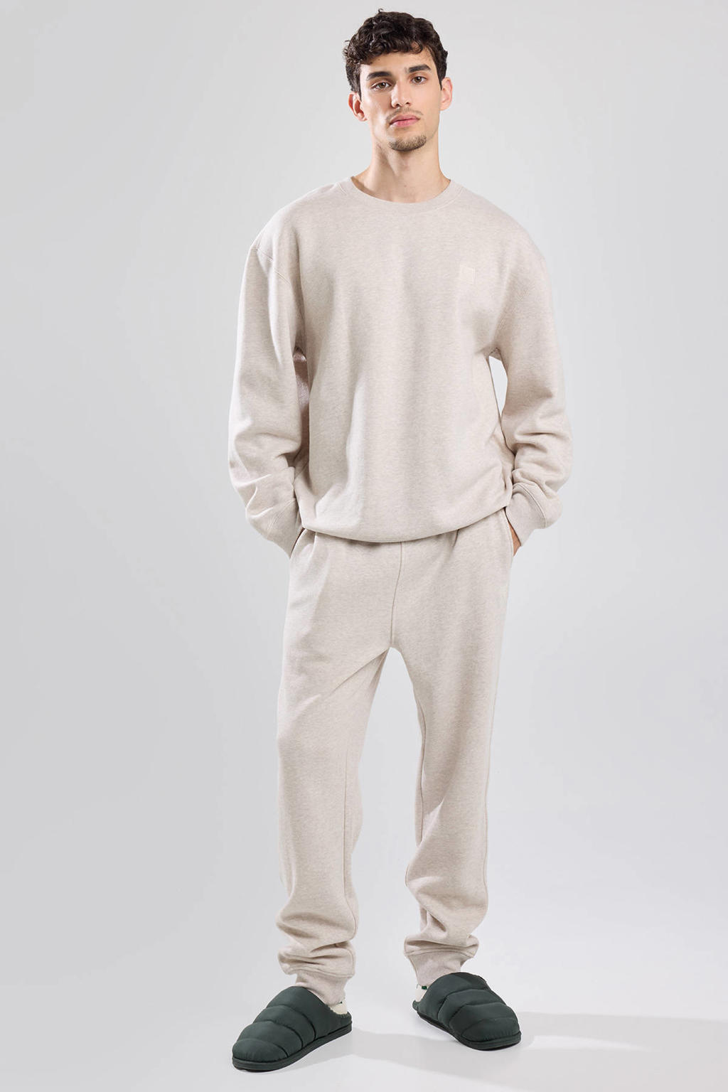 America Today sweater beige
