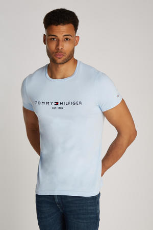 T-shirt lichtblauw