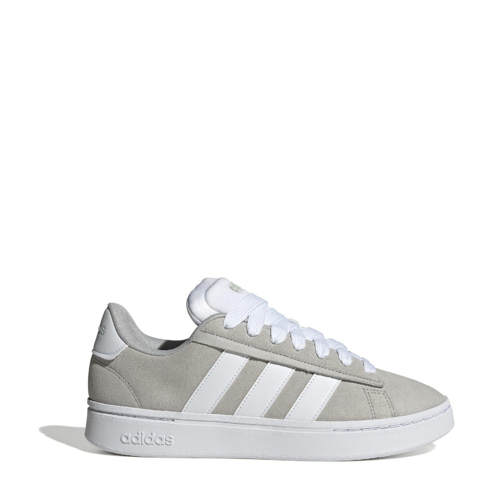 Grijs en witte heren adidas Sportswear Grand Court Alpha sneakers van leer/voering: mesh/voetbed: eva met veters