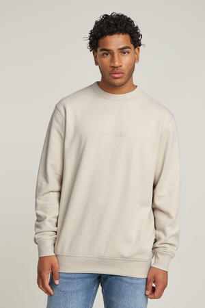 sweater ecru