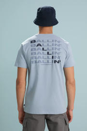 thumbnail: Lichtblauwe heren Ballin T-shirt van katoen met backprint, korte mouwen en ronde hals