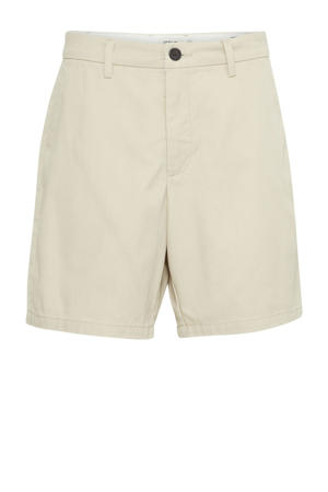 regular chino short