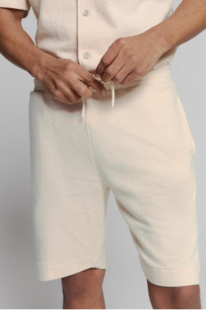 regular sweatshort ecru