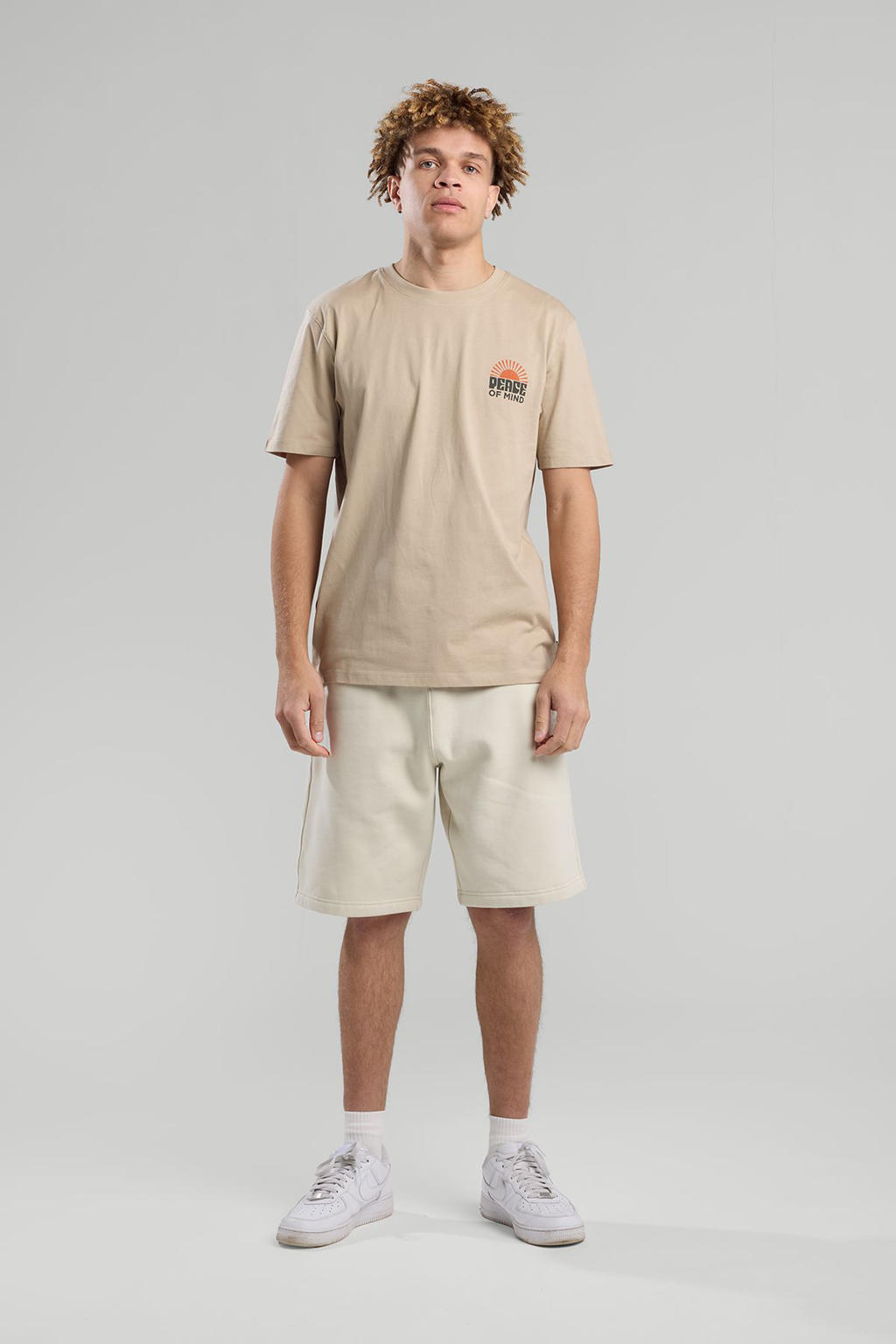 Beige heren America Today T-shirt van katoen met backprint, korte mouwen en ronde hals
