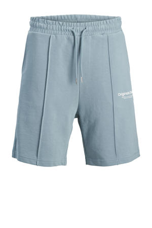 loose sweatshort lichtblauw
