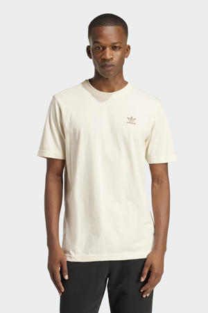 T-shirt wit