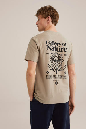 T-shirt lichtbruin