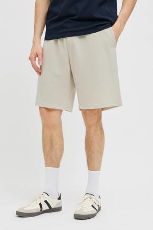 loose sweatshort ecru