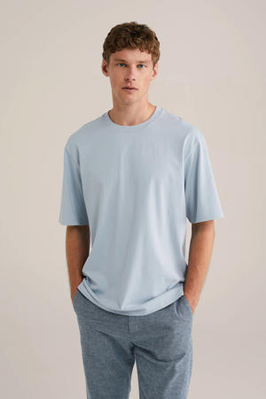 T-shirt lichtblauw