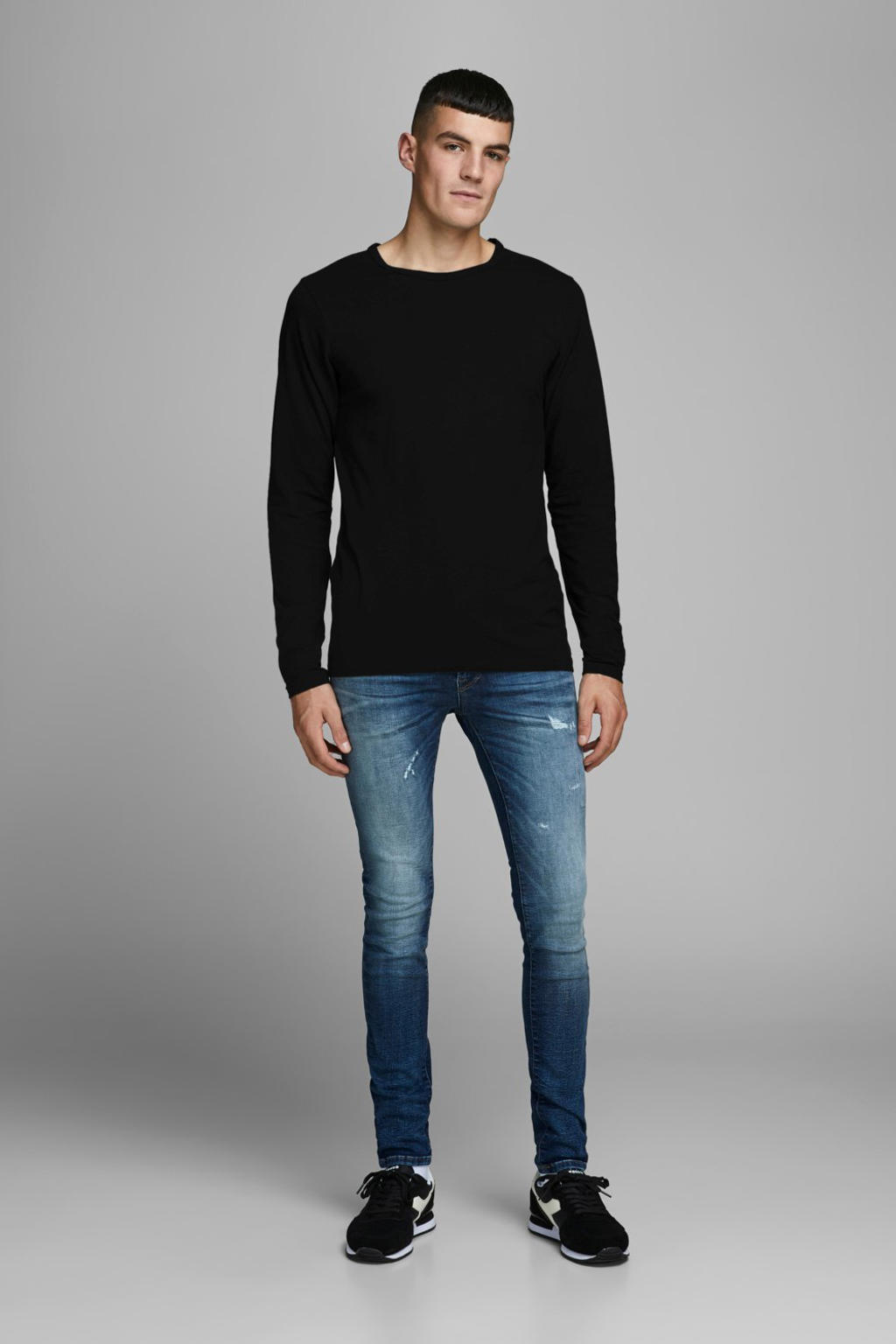 Zwarte heren JACK & JONES longsleeve van katoen met effen, lange mouwen en ronde hals